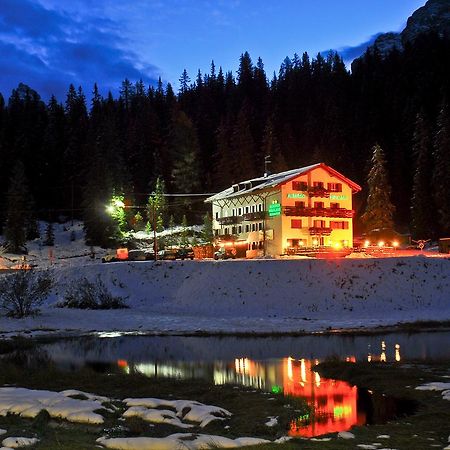 Hotel Miralago Misurina Bagian luar foto